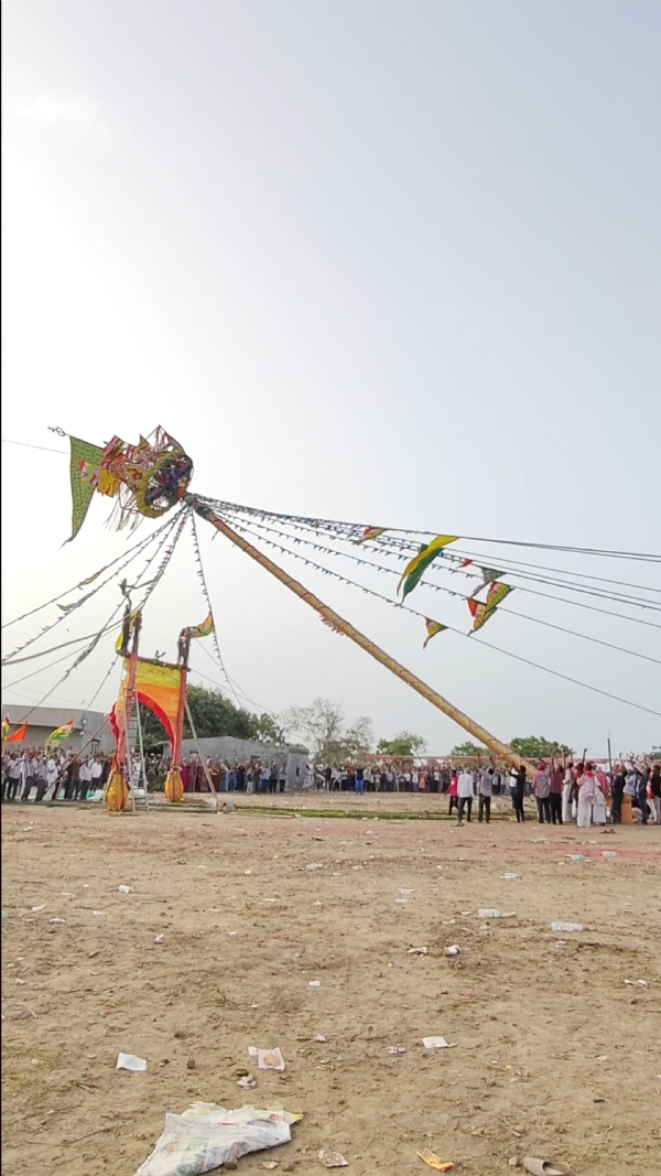 છાયા ખાતે રામદેવજી મહારાજનો મંડપ યોજાયો.