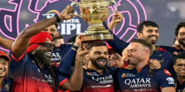 RCBની જીત પછી નવસારીમાં હુલ્લડો: પોલીસ સાથે ઝપાઝપી