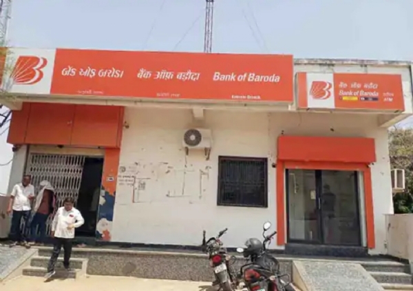કાકોશી બૅંક શાખામાં સ્ટાફની અછતથી ખેડૂતોને મુશ્કેલી, તાત્કાલિક નિમણૂકની માંગ