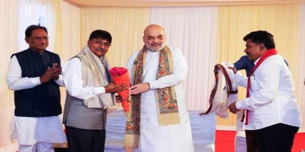 મોદી સરકાર, ભારતને નક્સલવાદના ત્રાસમાંથી મુક્ત કરવા માટે કટિબદ્ધ છે: અમિત શાહ