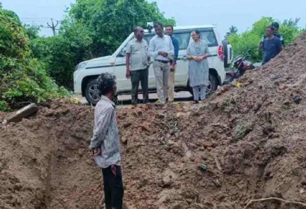 પાટણમાં રાઈઝિંગ લાઈન તૂટી – નગરપાલિકા દ્વારા તાત્કાલિક પગલાં