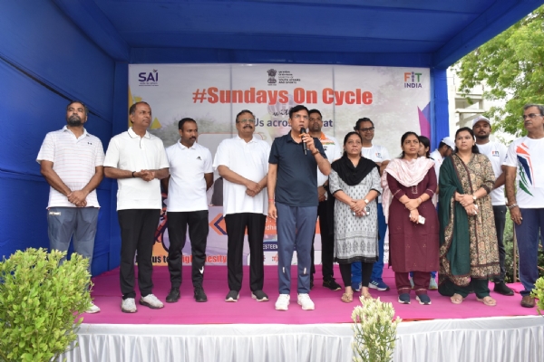 ગાંધીનગર ખાતે સાયકલ રેલી યોજાઈ