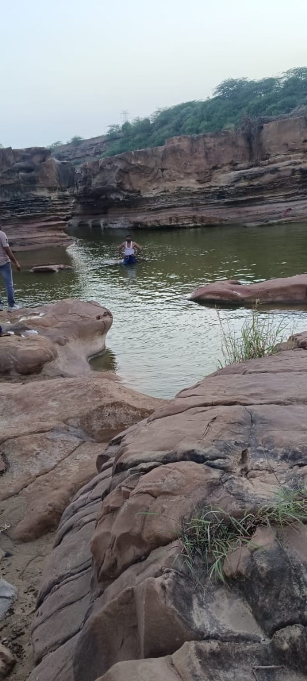 ભુજનો યુવાન કડીયાધ્રોમાં ડૂબ્યો