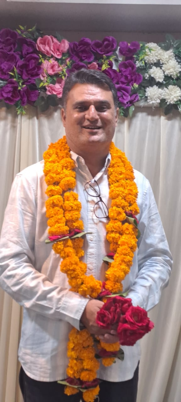 પોરબંદર ફિશ સપ્લાયર્સ એસોસિએશનના પ્રમુખ તરીખે હર્ષિત  શિયાળ બિનહરીફ ચૂંટાયા.