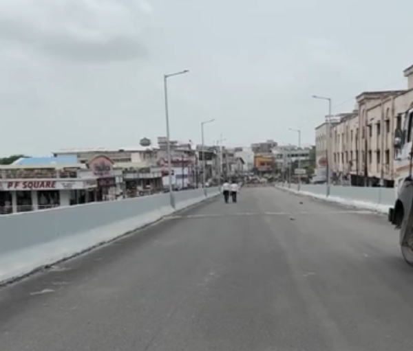 : પાટણ ઓવરબ્રિજનું લોડ ટેસ્ટ શરૂ