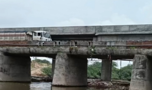 શંખેશ્વર નજીક 62 વર્ષ જૂનો બ્રિજ બંધ, ભારે વાહનો માટે વૈકલ્પિક માર્ગ