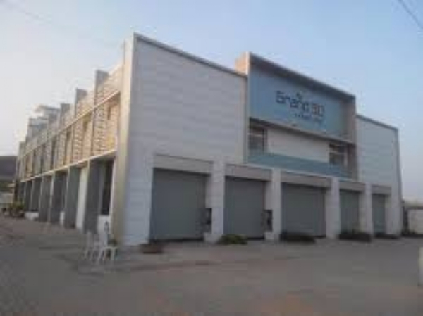 હોટેલમાં ચાલતા કામ દરમિયાન બે જણને વીજશોક લાગ્યો
