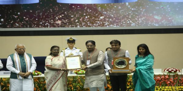 સ્વચ્છ સર્વેક્ષણ-2024: સુરત સુપર સ્વચ્છ લીગમાં ટોપ પર, રાષ્ટ્રપતિના હસ્તે સન્માનિત