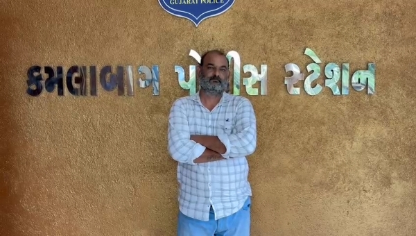 પઠાણી ઉઘરાણી કરનાર હિરલબા જાડેજાનો સાગરીત હિરેન ઓડેદરા ઝડપાયો.