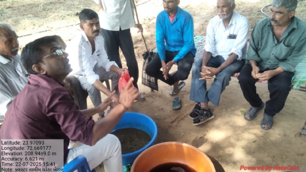 પ્રાકૃતિક ખેતીનો સંદેશ : કેમિકલ છોડીને કુદરત તરફ વળ્યા યુપીના ખેડૂત