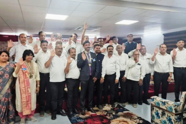 ઊંઝા રોટરી કલબમાં નવી કાર્યકારિણીની શપથવિધિ.