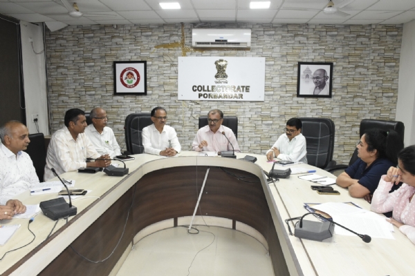 રાજ્યપાલશના પ્રિન્સીપલ સેક્રેટરીઅધ્યક્ષ સ્થાને પોરબંદર ખાતે એટહોમ કાર્યક્રમના આયોજનની સમીક્ષા બેઠક યોજાઈ.
