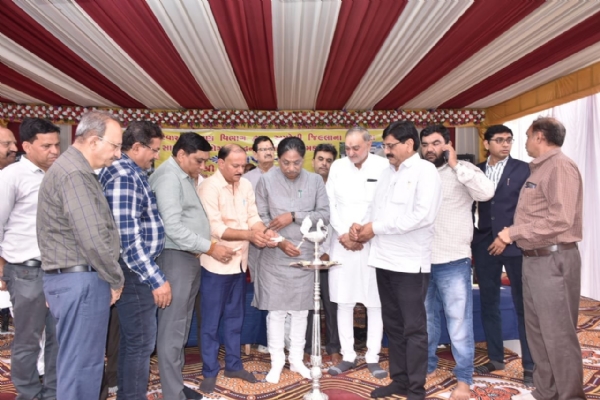 બગસરા ખાતે નવનિર્મિત આરોગ્ય કેન્દ્રના ભવનનું લોકાર્પણ કરવામાં આવ્યું