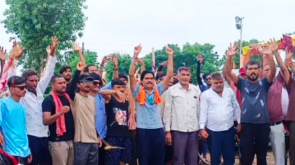 સાયકલયાત્રાનો સંકલ્પ: અમદાવાદથી રણુજાએ યાત્રા પર નીકળેલા 27 યુવાનો મહેસાણા પહોંચ્યા