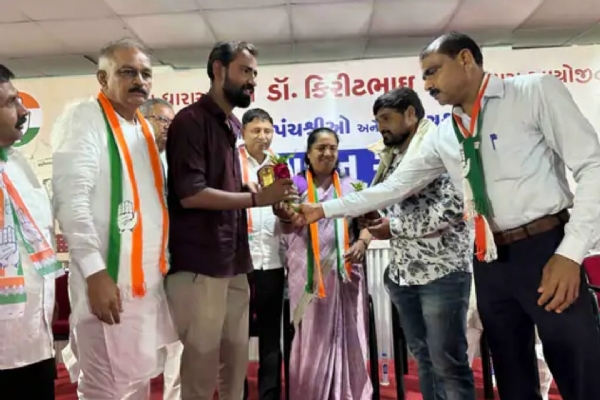 પાટણમાં નવનિયુક્ત સરપંચોનું સન્માન અને માર્ગદર્શન સમારોહ