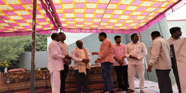બાળકોના ભવિષ્ય ઘડનાર અને પ્રાથમિક શાળાના હિતેચ્છુ શિક્ષક: લખમણભાઈ સોલંકી ૨૦૨૫માં શાળાના વિકાસ માટે રૂ. 51,000 નું ઐતિહાસિક દાન આપ્યું છે,