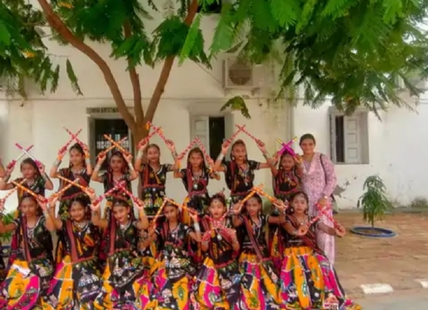 બોમ્બે મેટલ શાળાનો કલામહાકુંભમાં ગૌરવમય વિજય, સંસ્કૃત સપ્તાહ અને રક્ષાબંધનની અનોખી ઉજવણી