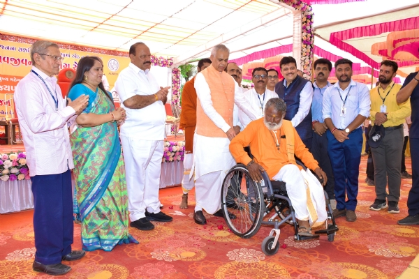 શ્રી નવજીવન વિકલાંગ સેવાશ્રય‌ સંસ્થા દ્વારા દિવ્યાંગ સાધન સહાય વિતરણ કાર્યક્રમ યોજાયો