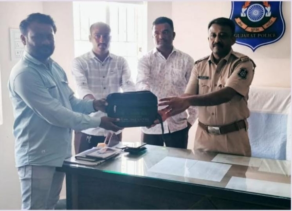 ગીર ગઢડા પોલીસે
