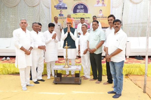 ફતેહપુરામાં ‘યોગ સંવાદ’ કાર્યક્રમથી આરોગ્ય અને સંસ્કાર પ્રત્યે જાગૃતિ