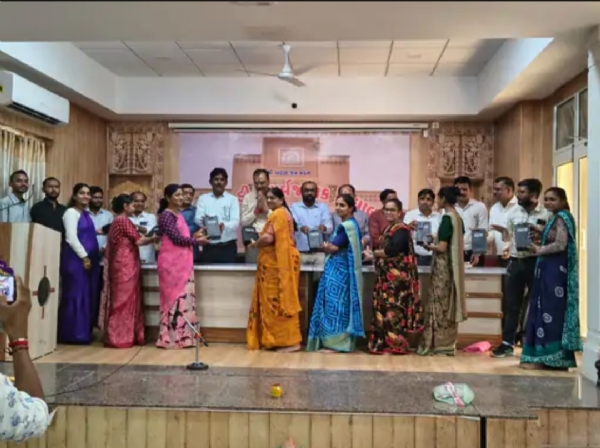 પાટણમા બી.ડી. વિદ્યાલયમાં દિવ્યાંગ ભાઈ-બહેનો સાથે અનોખી રક્ષાબંધન