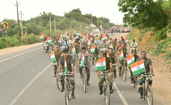 ખાવડામાં યોજાઇ તિરંગા રેલી