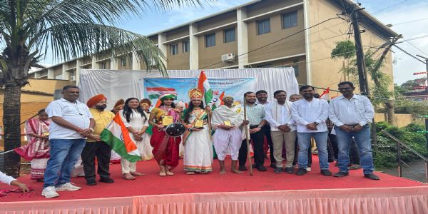 બીલીમોરા ખાતે ‘હર ઘર તિરંગા – હર ઘર સ્વચ્છતા’ કાર્યક્રમ અંતર્ગત ભવ્ય તિરંગા યાત્રા યોજાઇ