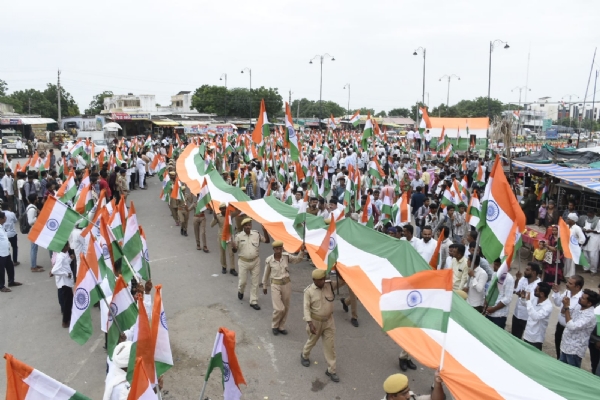THARAD MA TRIRANGA YATRA YOJAI