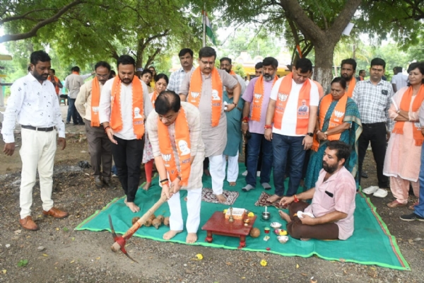 વોર્ડ-૧૦ માં વિવિધ કામો ને મંજૂરી અપાઈ