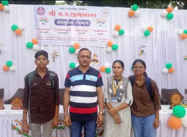 પાટણમાં સ્વાતંત્ર્ય દિવસ નિમિત્તે ચિત્ર સ્પર્ધામાં ફોરમ સોલંકીને પ્રથમ સ્થાન