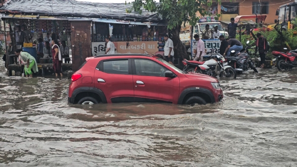 Oambaji ma bhare varsad