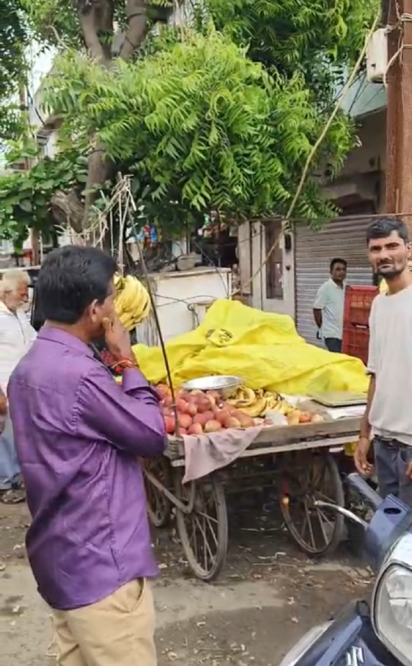 મનપા દ્વારા છાયાચોકી રોડ પરથી દબાણ દૂર કર્યું