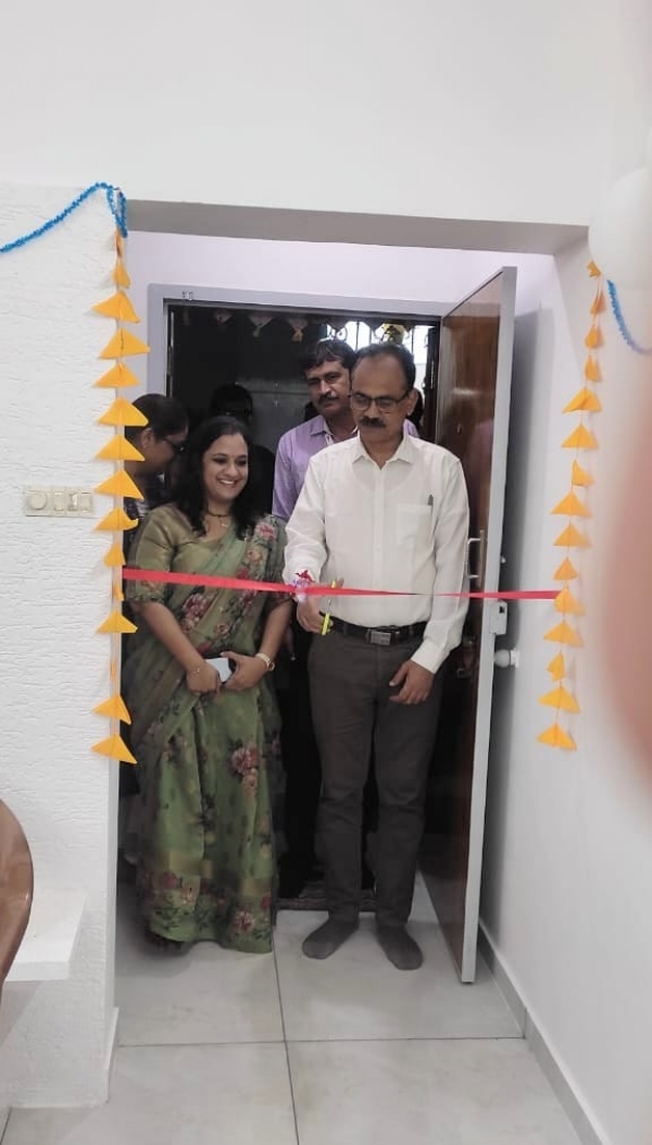 પોરબંદરમાં જિલ્લા કલેકટરના હસ્તે રાષ્ટ્રીય કૃષિ અને ગ્રામીણ વિકાસ બેંકની નવી ઓફિસનો શુભારંભ કરાયો.