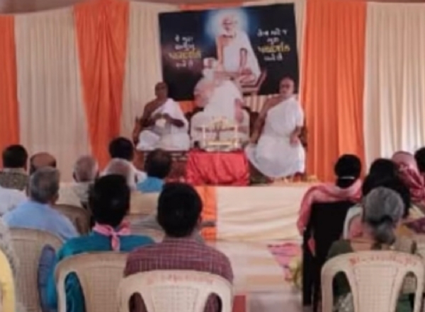 શંખેશ્વર તીર્થમાં મહાવીર સ્વામીના જન્મ વાંચન અને માતા ત્રિશલાને આવેલા 14 સ્વપ્નનુ વર્ણન