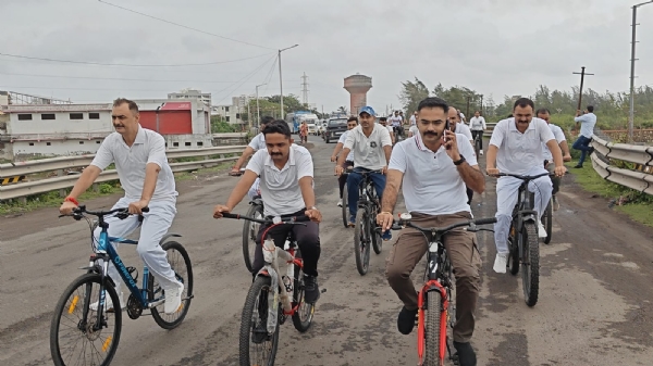વેરાવળ ખાતે પોલીસ વિભાગ દ્વારા સનડે ઓન