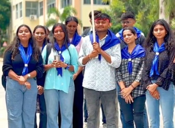 “પ્લાસ્ટિકમુક્ત અંબાજી પદયાત્રા : વિસનગરના વિદ્યાર્થીઓની અનોખી પહેલ”
