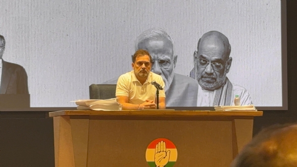 લોકસભામાં વિરોધ પક્ષના નેતા રાહુલ ગાંધી