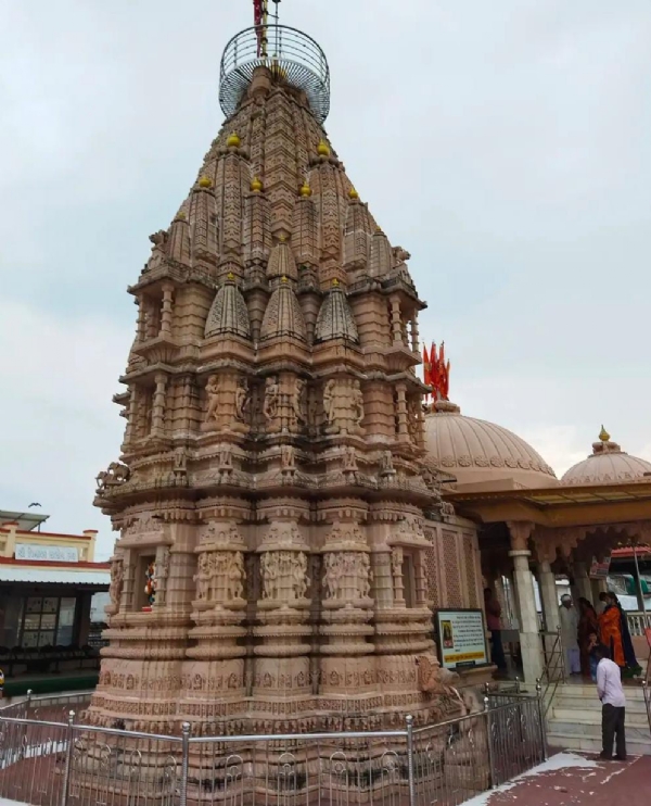 ઐઠોર ગામનું 1200 વર્ષ જૂનું ગણપતિ મંદિર : શ્રદ્ધા, ભક્તિ અને લોકપરંપરાનો અવિરત વારસો
