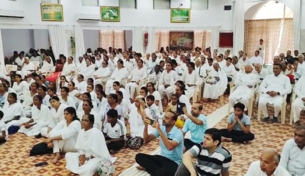 ઝાડેશ્વર અનુભૂતિ ધામ ખાતે રક્ષાબંધન પર્વની ઉજવણી કરવામાં આવી