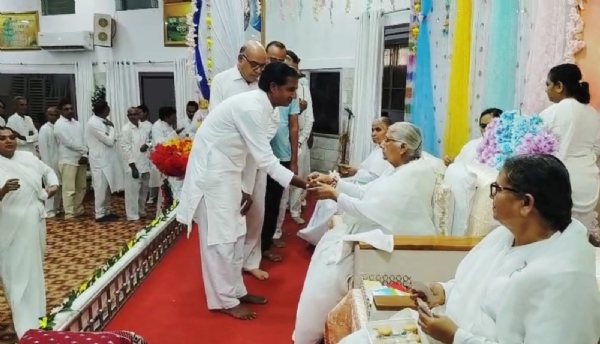 ઝાડેશ્વર અનુભૂતિ ધામ ખાતે રક્ષાબંધન પર્વની ઉજવણી કરવામાં આવી
