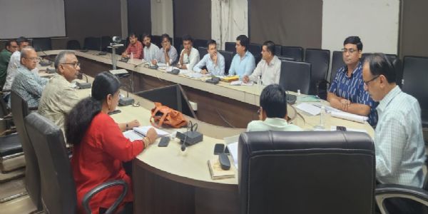 પોરબંદર જિલ્લા કલેકટરના અધ્યક્ષ સ્થાને, જિલ્લા જળ અને સ્વચ્છતા સમિતિની બેઠક યોજાઈ.