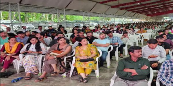 ગુજરાતમાં પ્રથમવાર – સુરતના 4000 શિક્ષકોને AI આધારિત શિક્ષણની તાલીમ