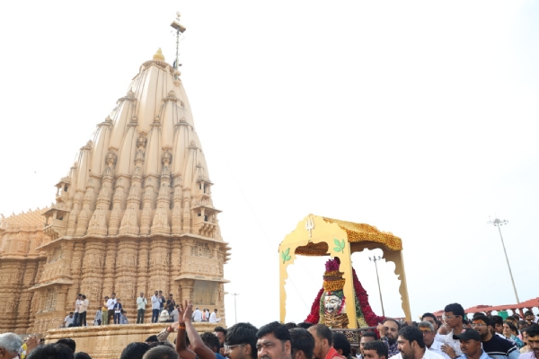 સાત વાગ્યા સુધીમાં 68 હજાર થી વધુ ભક્તોએ મહાદેવના દર્શન કર્યા