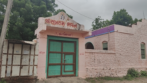 મોટા ભમોદરા ગામનો સુખારામ બાપુ આશ્રમ – ભક્તિ, સેવા અને સંસ્કારનું પવિત્ર ધામ