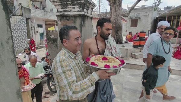 Ambaji ma ajay mata mo patotsav
