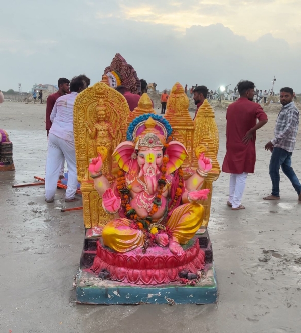 પોરબંદરમાં ધામધૂમ થી ગણેશજીને વિદાય