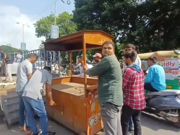 દબાણ હટાવ શાખા