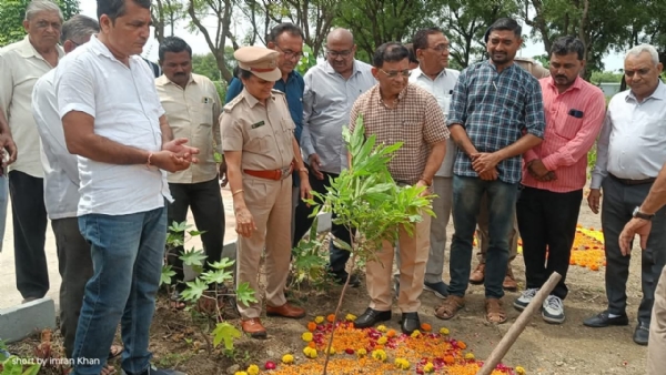 લીલીયા ખાતે તાલુકા કક્ષાનો વન મહોત્સવ ભવ્ય રીતે ઉજવાયો