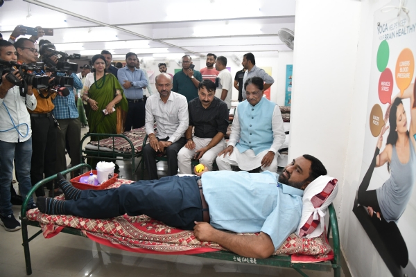 ગાંધીનગર ખાતે શુભારંભ કરાવ્યો