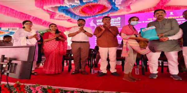 બેચરાજીમાં “સ્વસ્થ નારી, સશક્ત પરિવાર અભિયાન” અંતર્ગત ટીબી દર્દીઓને નિક્ષય કીટ વિતરણ